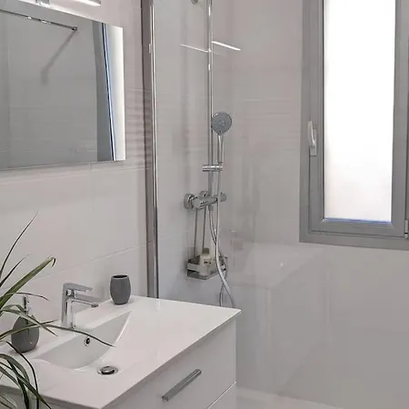 Appartement 3 Pieces Dans Avec Piscine